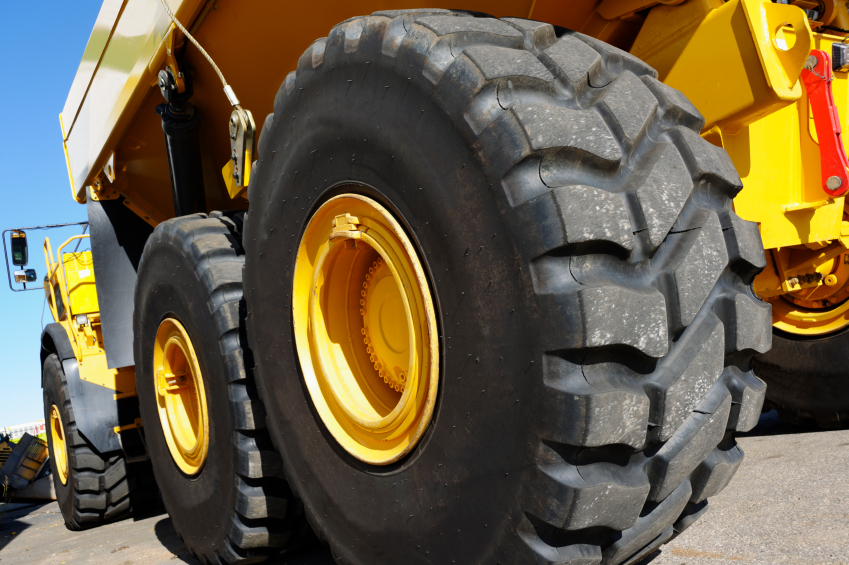Mercado mundial de pneus OTR deve atingir US$12,2 bilhões até 2025