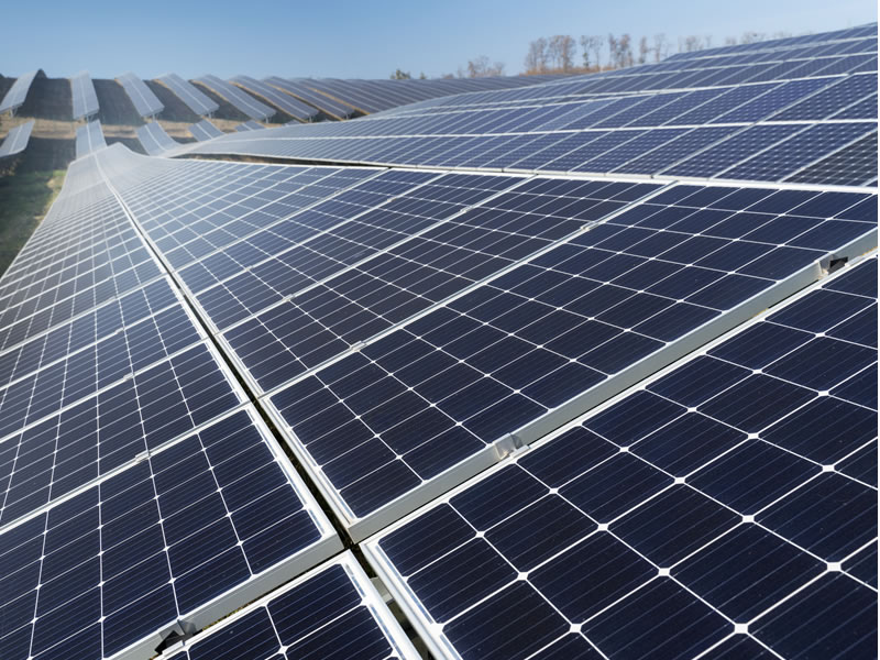 Energia solar bate recorde em 2021 e ultrapassa geração de usinas térmicas